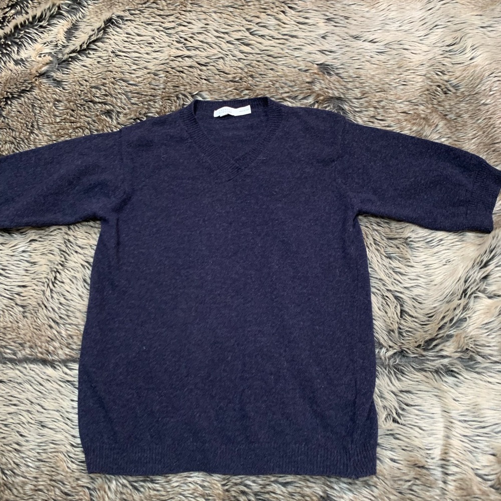 Barneys New York made in Italy, V-neck sweater, 100% merino extra fine wool sz S